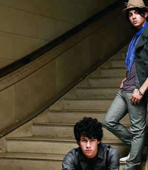 JONAS BROTHERS iWiXEuU[Yj